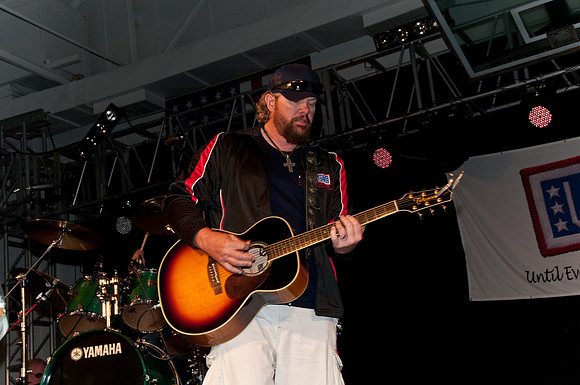 Toby Keith's First USO Concert in Korea