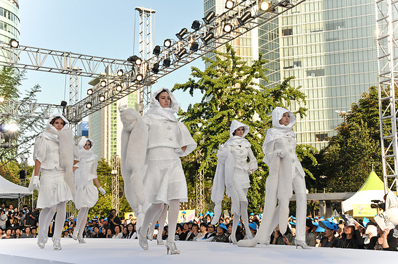 Andre Kim Fashion Art Collection