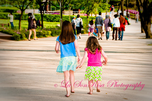 Annaliese & Isabel